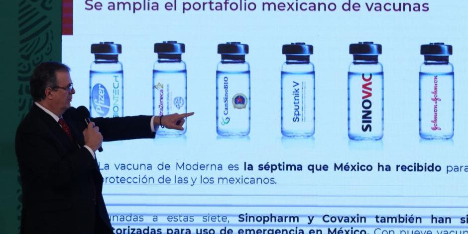 El canciller Marcelo Ebrard en conferencia de prensa matutina explica el portafolio de vacunas contra COVID con las que cuenta México.