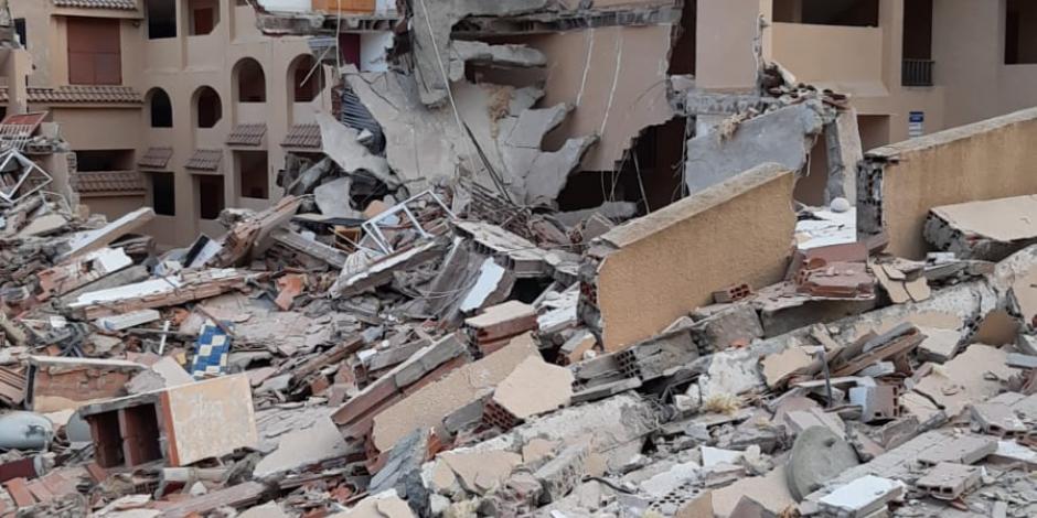 Se derrumba edificio en Peñíscola, España