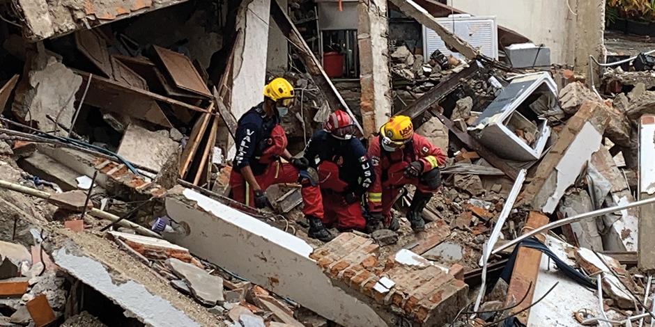 En Vallarta ocurrió el desplome parcial de un edificio.