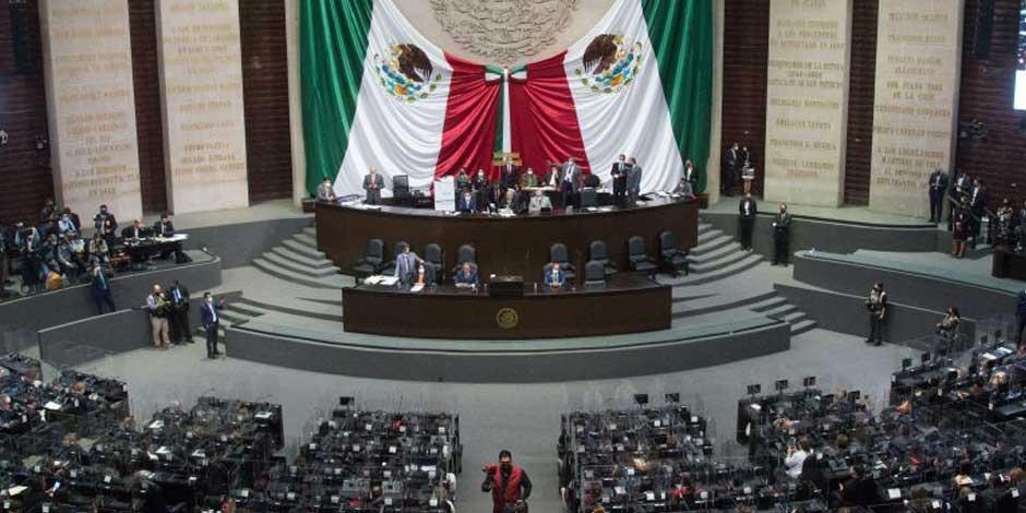 El dictamen de la Ley de la Armada de México fue avalado en lo general y particular con 257 votos a favor, 210 en contra y dos abstenciones
