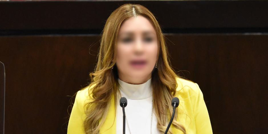 La exdiputada federal del PRD, Azucena Rodríguez, es señalada de homicidio culposo en contra de su exesposo, Nicanor Martínez.