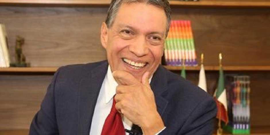 El secretario de Hacienda, Rogelio Ramírez,  nombró a Iván Hilmar del Pliego Moreno como presidente de la Consar