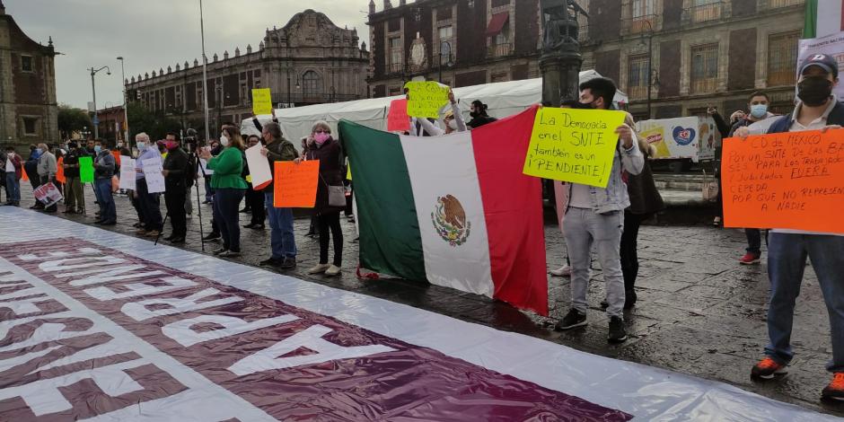El líder del movimiento magisterial, Ricardo Águilar Gordillo, aseguró que el SNTE ha dejado abandonados a los docentes de toda la República Mexicana en los últimos años