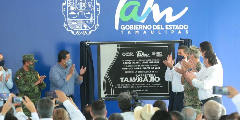 Gobernador Francisco García Cabeza de Vaca da banderazo de inicio a construcción de carretera TAM- Bajío