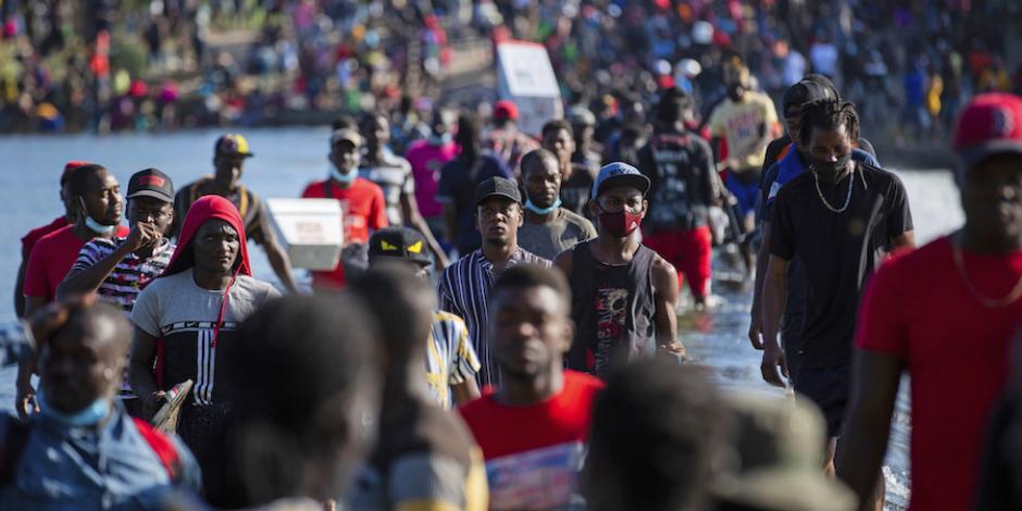 Desbordan frontera norte 10,000 haitianos