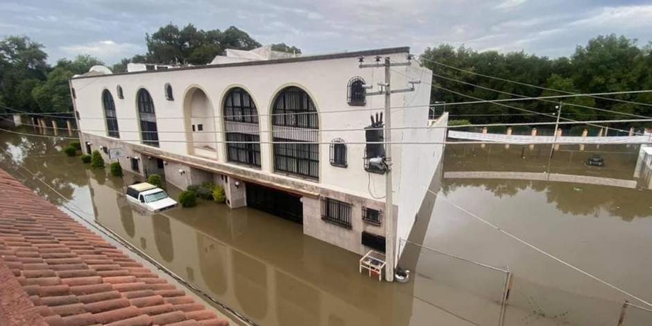 Inundaciones reportadas en Tequisquiapan, Querétaro.
