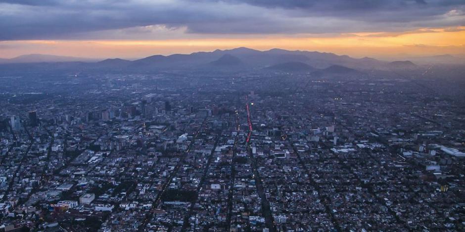 La Ciudad de México amaneció con ambiente fresco.
