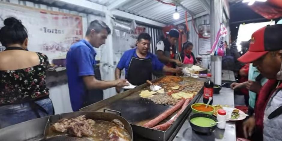 Podría tratarse de los tacos más baratos de México, pues se venden "a peso el taco"