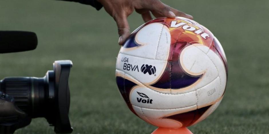El balón de la Liga MX, cuyo Torneo Grita México Apertura 2021 se encuentra en la segunda parte del campeonato.