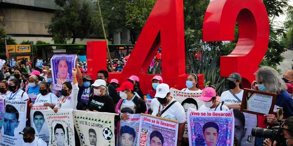 Caso Ayotzinapa: Publican conversaciones incompletas entre presuntos delincuentes y policías