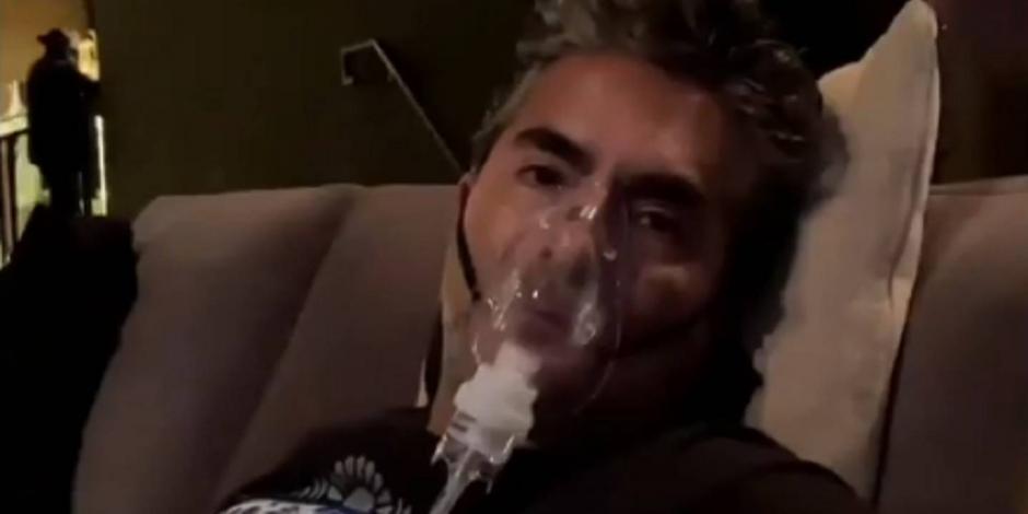 Raúl Araiza reaparece con tanque de oxígeno: "Me estaba cargando el payaso"