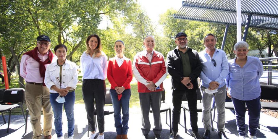 El Gobierno de la CDMX inauguró el Parque Lomas en la CDMX; Claudia Sheinbaum estuvo acompañada de Mario Schjetnan, Marina Robles, Sharon Fastlicht, Valentín Díez, Víctor Márquez y Emilio Azcárraga.