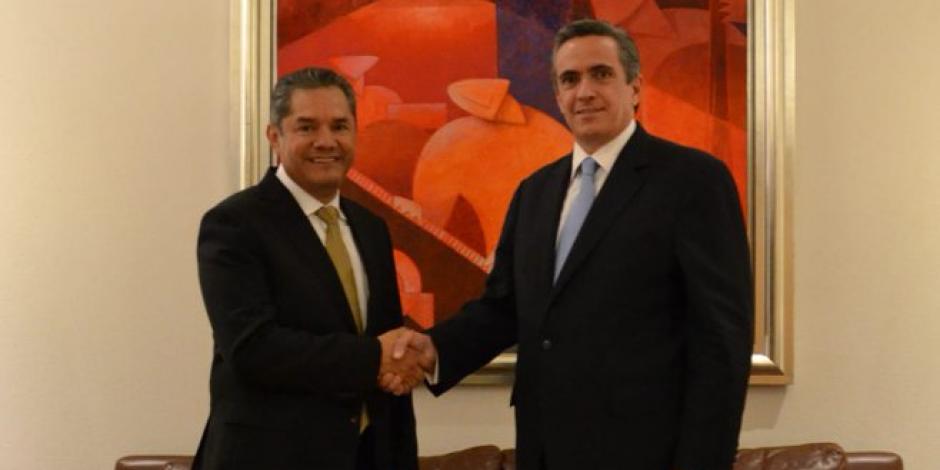 Alejandro Hernández Bringas, nominado como presidente del IMEF en 2022 y Ángel García-Lascurain Valero, quien actualmente ocupa el cargo.