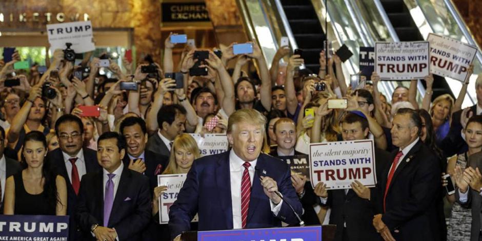 En esta imagen del jueves 3 de septiembre de 2015 se ve al candidato presidencial republicano Donald Trump durante una conferencia de prensa en Nueva York.