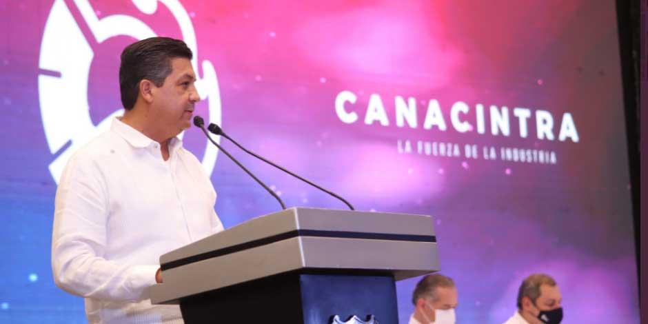 En la imagen, el gobernador Francisco García Cabeza de Vaca. Tamaulipas recibió a más de 500 industriales de todo el país en la Convención Nacional de la  Canacintra