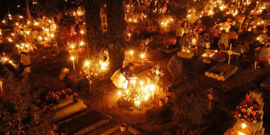 Xochimilco mantedrá cerrados todos sus panteones en Día de Muertos; anuncian fechas para visitarlos.