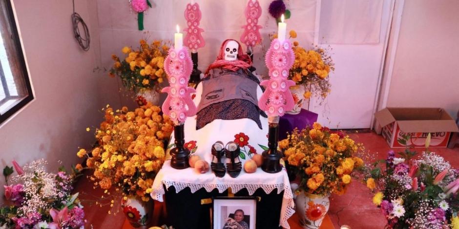 Día de Muertos: Ofrenda instalada en Ocotepec, Morelos, el año pasado durante la celebración local de los fieles difuntos.