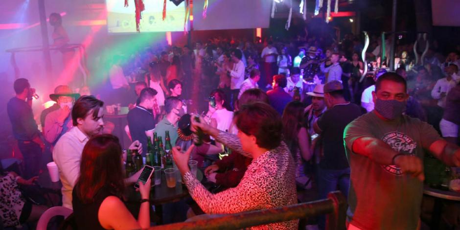 Las discotecas de la ADICE no ponen reggaetón ni música de banda, se inclinan por géneros como el pop y la balada romántica.