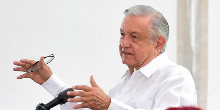 AMLO señaló que hay asociaciones, como las de Claudio X. González, que no quieren la transformación del país.