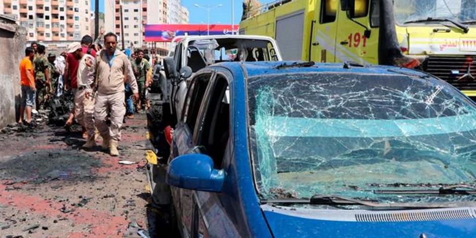 La explosión en Adén dejó al menos 12 muertos, entre los que se encontraban menores de edad.
