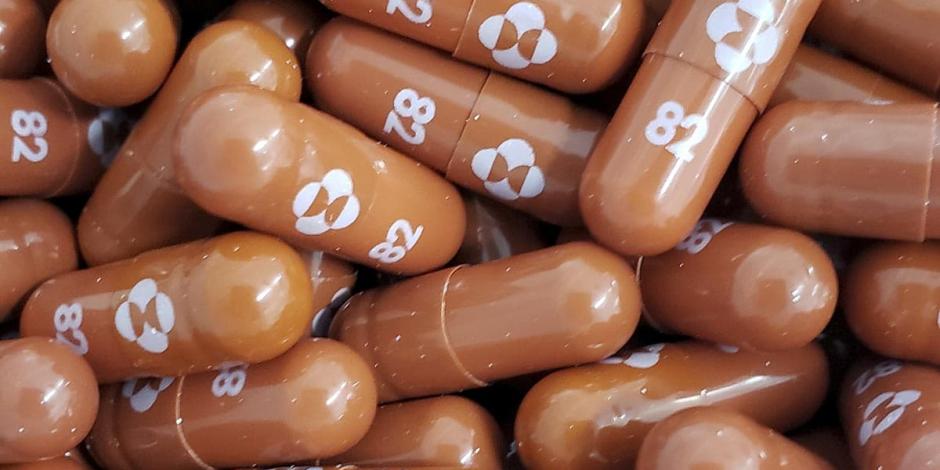 La Agencia Reguladora de Medicamentos estimó que la pastilla contra COVID-19 aprobada por Reino Unido es "segura y efectiva para reducir el riesgo de ingreso hospitalario y muerte en personas con Covid que sufren un riesgo extra"