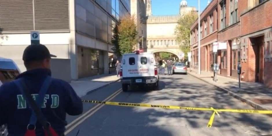 El FBI y la policía estatal estaban ayudando a las autoridades de Yale y New Haven en la investigación y respuesta.