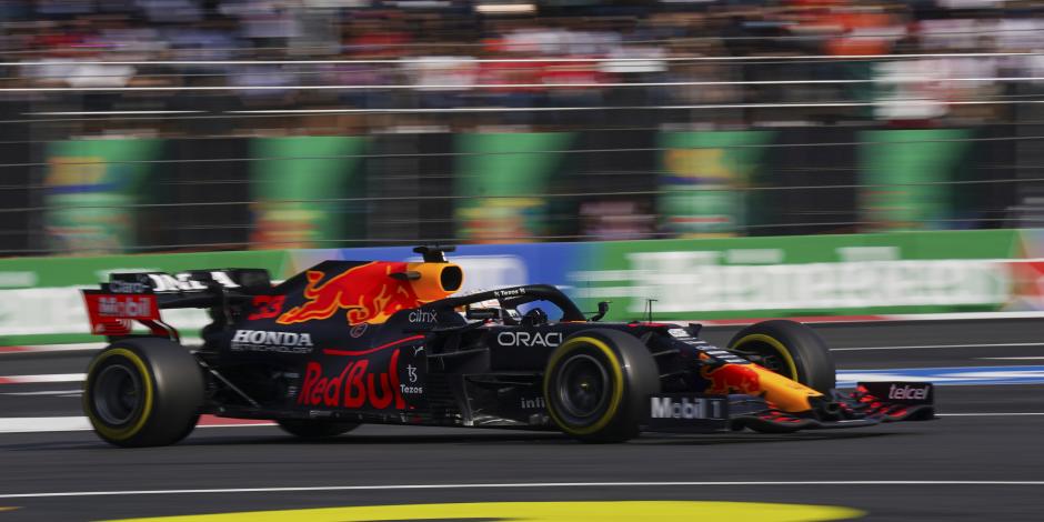 El piloto de Red Bull, Max Verstappen, en una práctica del GP de México de la F1