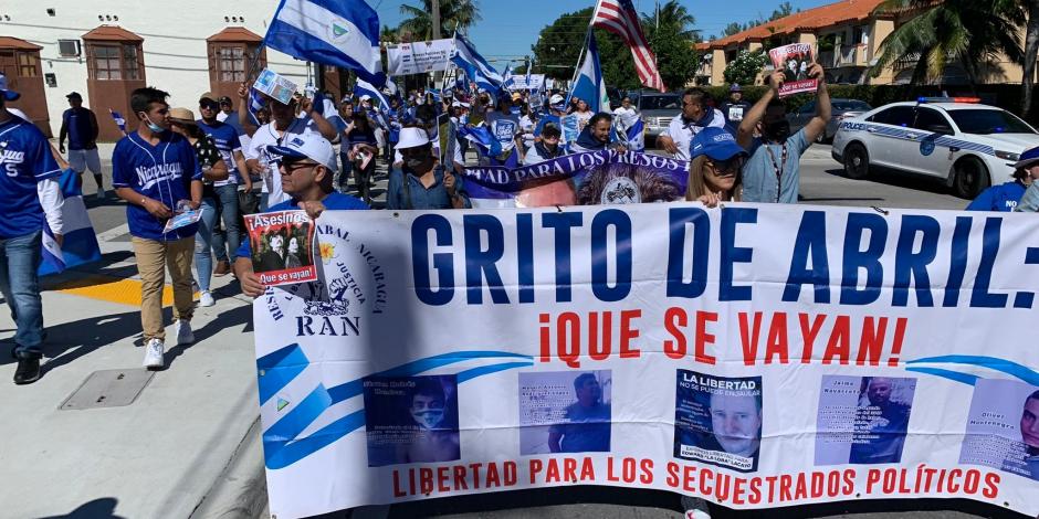 Nicaragüenses residentes de diversos países se manifestaron en contra de que Daniel Ortega se siga perpetuando en el poder