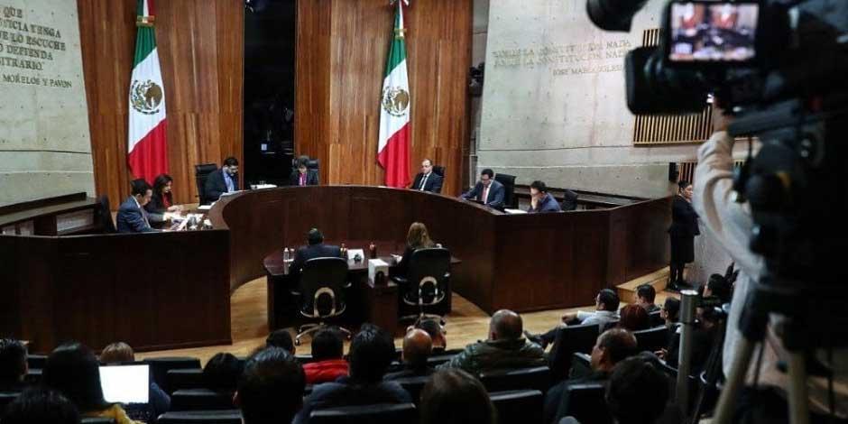 Morena propone que magistrados puedan remover al presidente del TEPJF