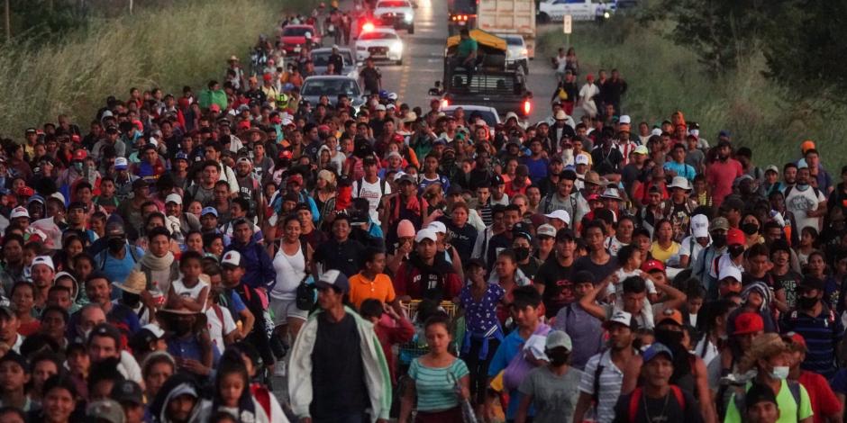 Migrantes centroamericanos atraviesan México a pie con la esperanza de pasar hacia Estados Unidos, done la contención de indocumentados es cada día más severa