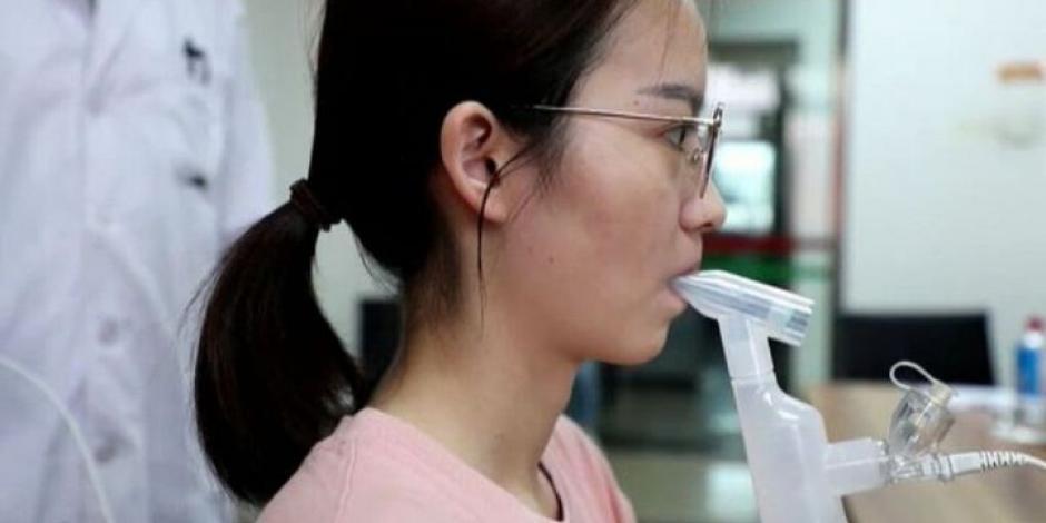 China presenta la primera vacuna contra COVID-19 inhalable