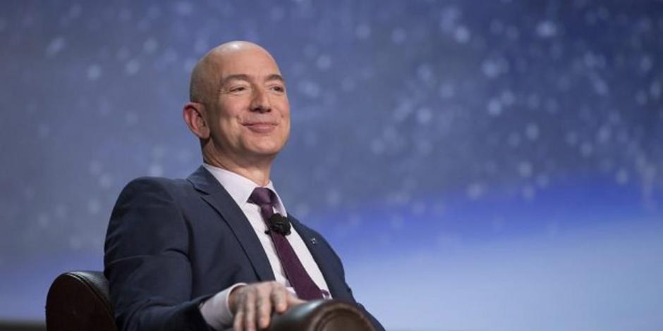 Jeff Bezos hizo cuatro predicciones sobre el futuro de la humanidad y el planeta