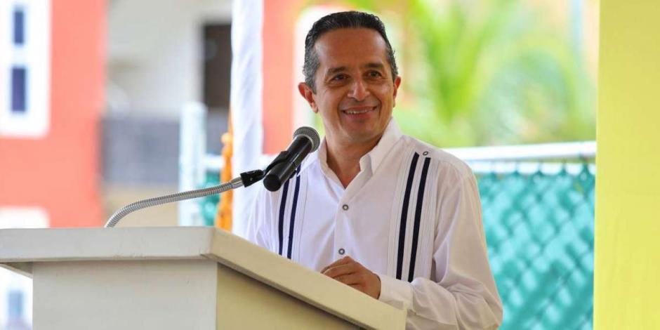 El gobernador de Quintana Roo, Carlos Joaquín, asistió esta tarde a la inauguración de la tienda Willys número 100, en la supermanzana 255 de Benito Juárez..