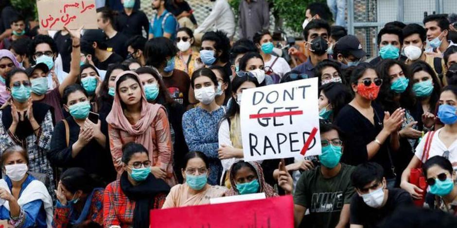 El proyecto de ley surgió en respuesta a las protestas públicas por el aumento de casos de violación contra mujeres y menores de edad.