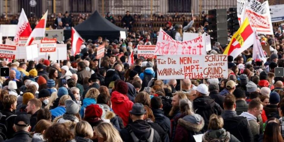 En Viena protestan contra vacuna obligatoria de COVID-19