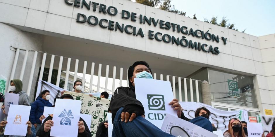 Estudiantes del CIDE convocaron a una marcha para este sábado, con el objetivo de pedir la destitución del nuevo director, José Romero Tellaeche