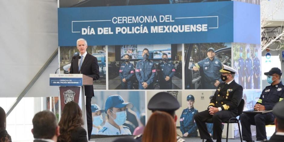“La seguridad es el mayor desafío del Estado de México y una tarea en la que hemos contado permanentemente con la valentía, la disposición y el compromiso, de la policía mexiquense", dijo el gobernador.