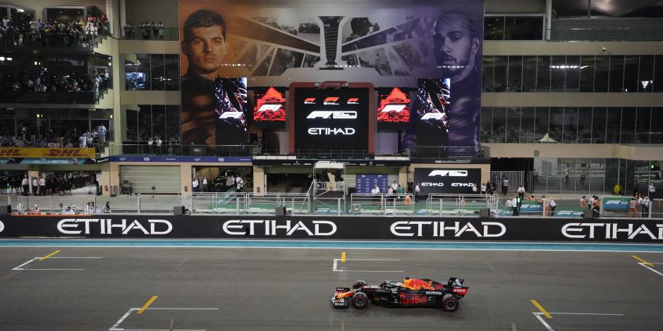 Max Verstappen y Lewis Hamilton se juegan el campeonato en el GP de Abu Dhabi de la F1