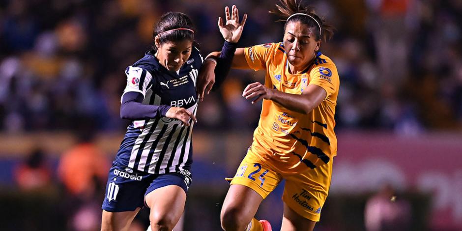 Una acción del Tigres vs Monterrey de la Liga MX Femenil