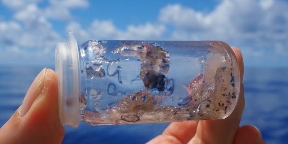 Encuentran en el Ártico microplásticos provenientes de envoltorios o del lavado de ropa