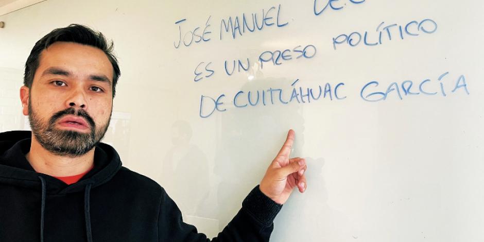 El diputado federal subió una imagen con la frase "José Manuel del Río es un preso político de Cuitláhuac García