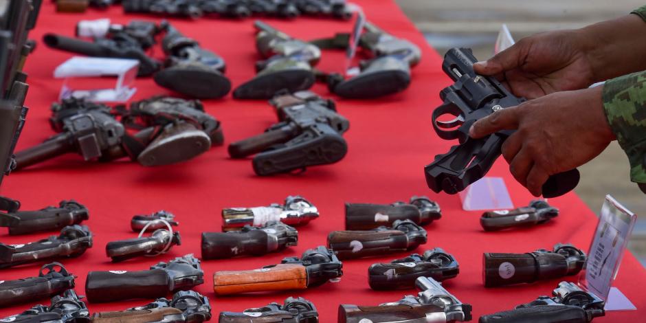 La Secreetaría de Relaciones Exteriores informó que del 70% de armas ilegales, 11 provienen de armeras demandadas.