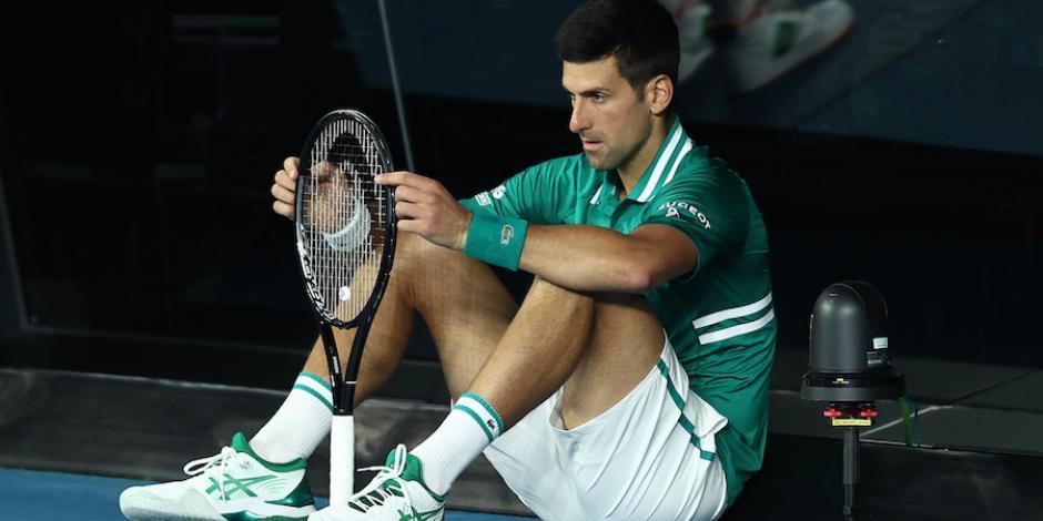 Novak Djokovic se lamenta después de un partido el año pasado.