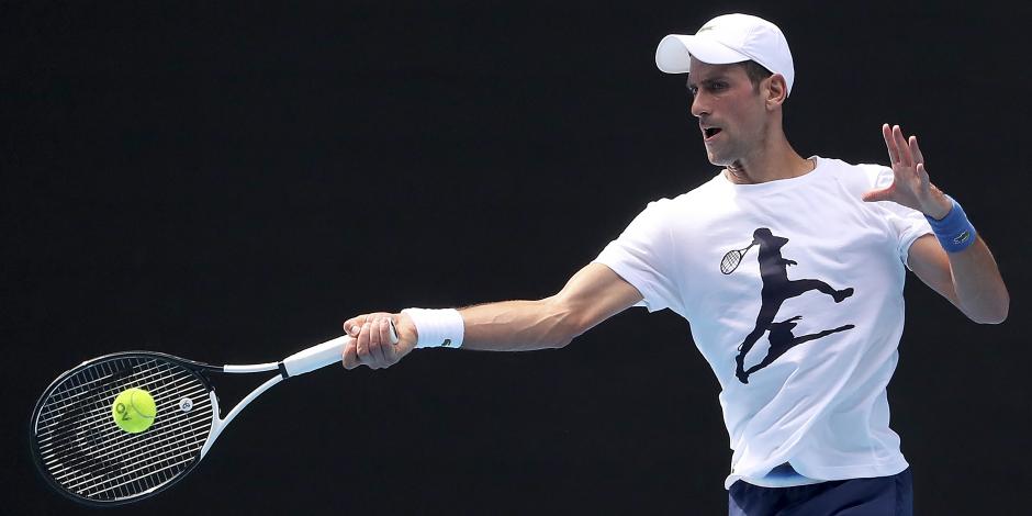 Novak Djokovic en un entrenamiento, en Australia