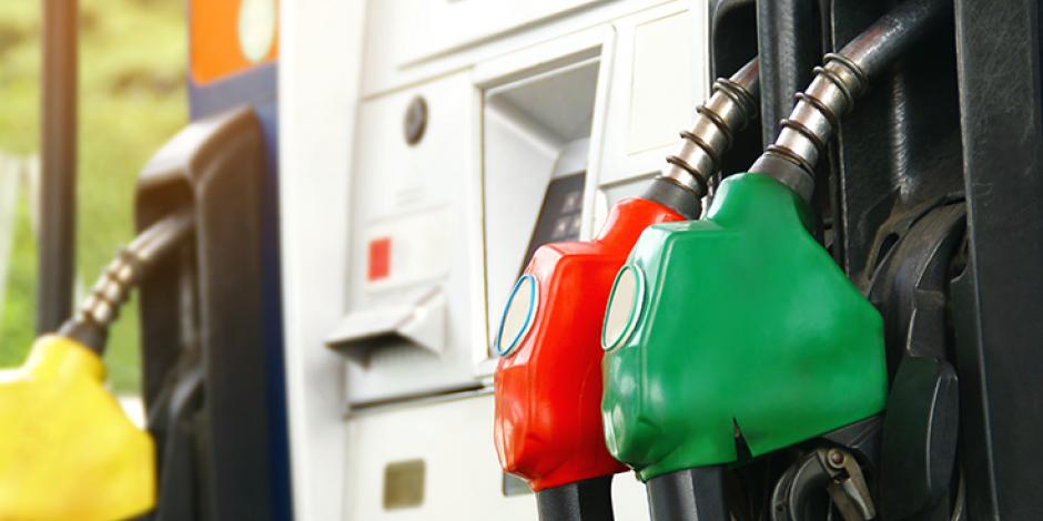 La semana pasada el precio promedio de la gasolina regular estuvo en 21 pesos con 51 centavos.