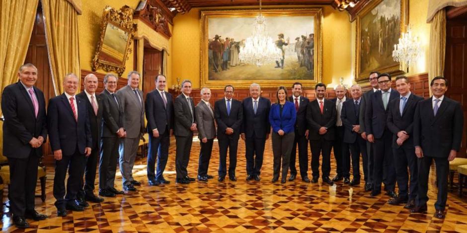 "Agradecemos la reunión que tuvimos el día de hoy con el Presidente Andrés Manuel López Obrador", escribió el CCE.