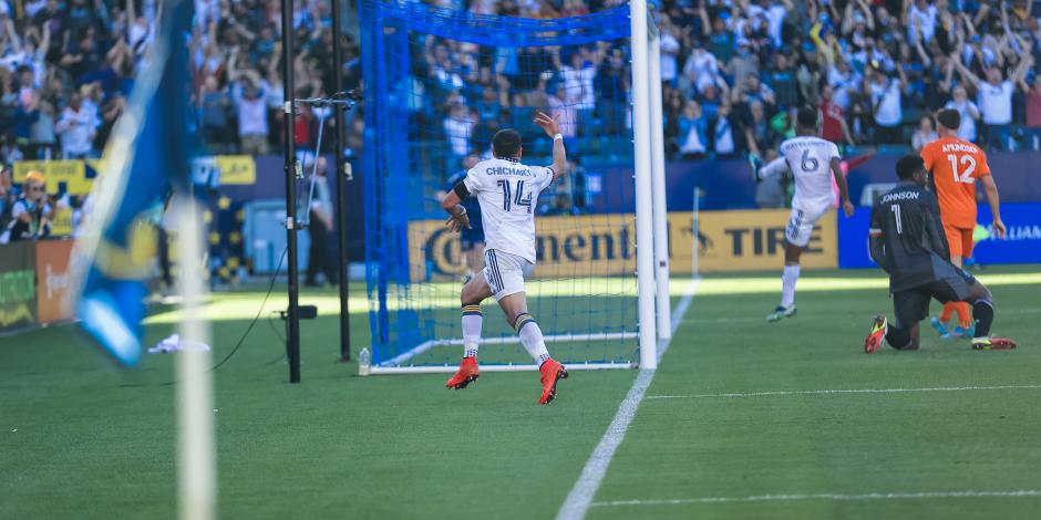 Javier "Chicharito" Hernández anotó el gol de la victoria del partido entre el Galaxy y el New York en la MLS.