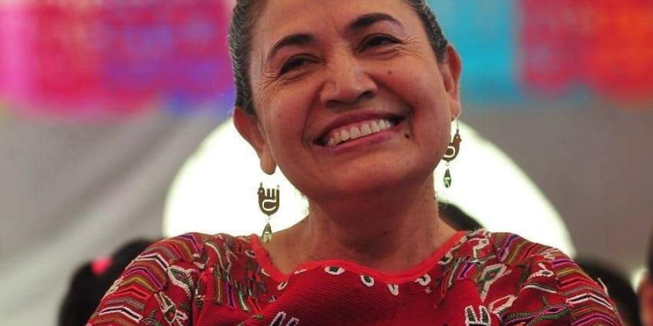 La diputada Leticia Estrada Hernández, autora de la iniciativa presenta ayer.
