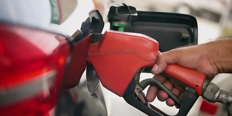 Esta semana el precio de la gasolina premium llegó hasta los 30 pesos el litro.