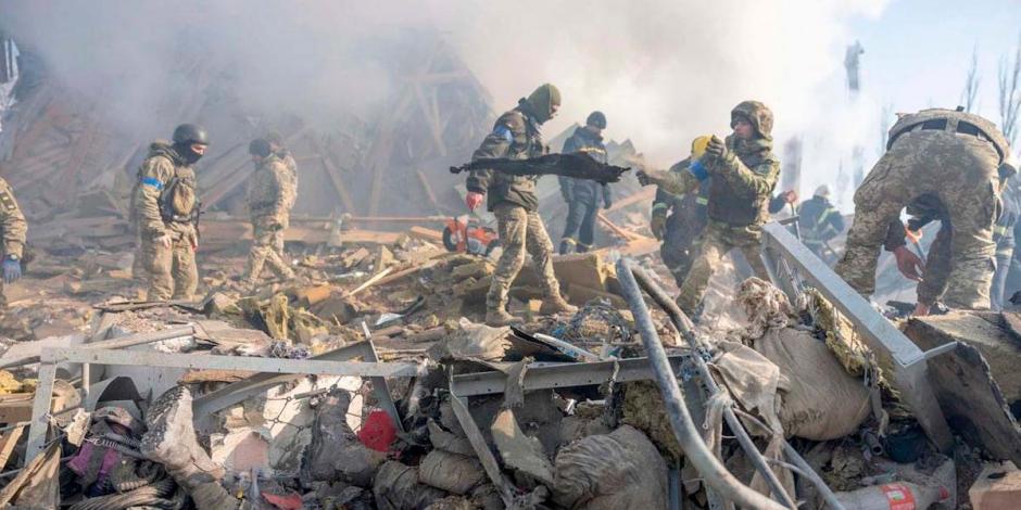 El cuartel de la 79 Brigada de Asalto del Ejército de Ucrania recibió un bombardeo